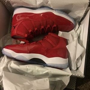 jordan retro 11s gym red